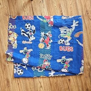 Vintage warner bros 1998 twin flat sheet